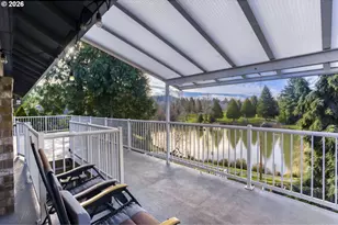 2401 SW 11 Mile Dr, Gresham, OR 97080 - Photo 19