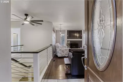 2401 SW Eleven Mile Dr, Gresham, OR 97080 - Photo 7