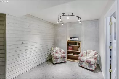 2401 SW Eleven Mile Dr, Gresham, OR 97080 - Photo 29