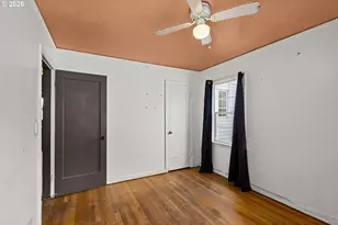 5751 SE 87th Ave, Portland, OR 97266 - Photo 17