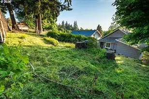 724 N Main St, Brownsville, OR 97327 - Photo 33
