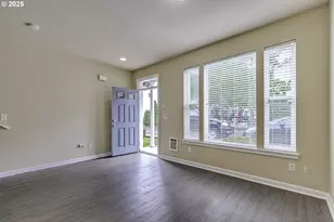 18483 SW Anna Mae Ln, Beaverton, OR 97003 - Photo 3