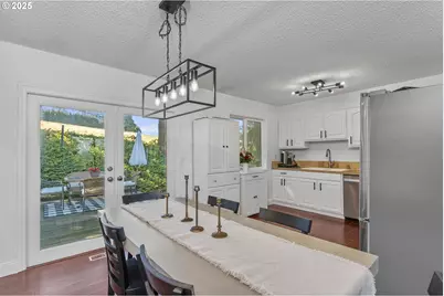 1674 Fircrest Dr, Lake Oswego, OR 97034 - Photo 7