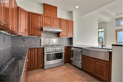 821 NW 11th Ave #609, Portland, OR 97209 - Photo 11
