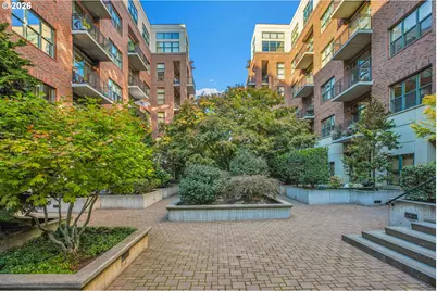 821 NW 11th Ave #609, Portland, OR 97209 - Photo 35