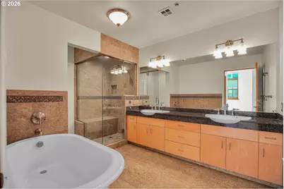 821 NW 11th Ave #609, Portland, OR 97209 - Photo 29