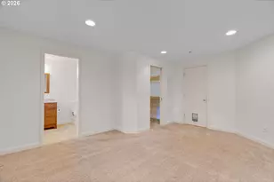 1725 SE Regner Rd, Gresham, OR 97080 - Photo 11