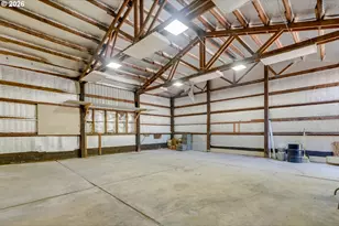 1725 SE Regner Rd, Gresham, OR 97080 - Photo 27