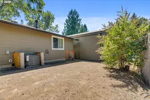 1725 SE Regner Rd, Gresham, OR 97080 - Photo 37