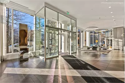 1022 NW Overton St, Portland, OR 97209 - Photo 23