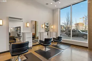 1022 NW Overton St, Portland, OR 97209 - Photo 11