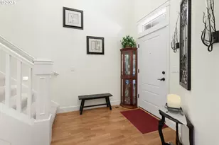 3369 Falcon Dr, Springfield, OR 97477 - Photo 7