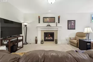 3369 Falcon Dr, Springfield, OR 97477 - Photo 13