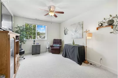 3369 Falcon Dr, Springfield, OR 97477 - Photo 33