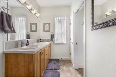 3369 Falcon Dr, Springfield, OR 97477 - Photo 25