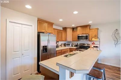 2952 Persimmon Way, Albany, OR 97321 - Photo 7