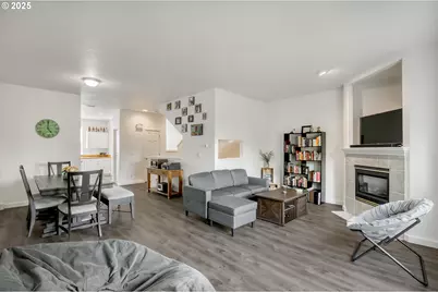 11220 SW Buffalo Pl, Portland, OR 97223 - Photo 7