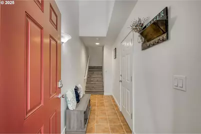 11220 SW Buffalo Pl, Portland, OR 97223 - Photo 3