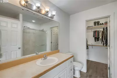 11220 SW Buffalo Pl, Portland, OR 97223 - Photo 17