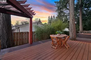 13525 SW 24th St, Beaverton, OR 97008 - Photo 31