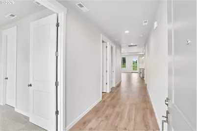 733 Magnolia Ave, Woodburn, OR 97071 - Photo 5