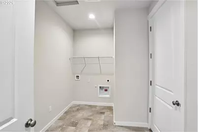 733 Magnolia Ave, Woodburn, OR 97071 - Photo 27