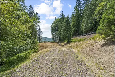 1899 Mount Pleasant Rd, Kelso, WA 98626 - Photo 3