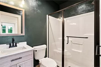 6107 Forest Ridge Dr, Springfield, OR 97478 - Photo 11