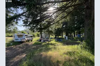 58486 Rodgers Dr, Coquille, OR 97423 - Photo 5