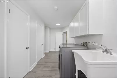 9317 N Calhoun Ave, Portland, OR 97203 - Photo 31