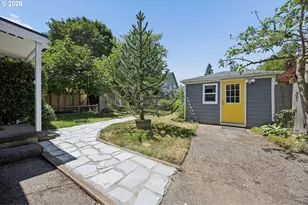 9317 N Calhoun Ave, Portland, OR 97203 - Photo 43