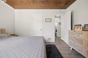 9317 N Calhoun Ave, Portland, OR 97203 - Photo 23
