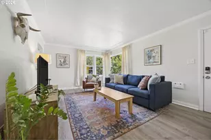 9317 N Calhoun Ave, Portland, OR 97203 - Photo 11