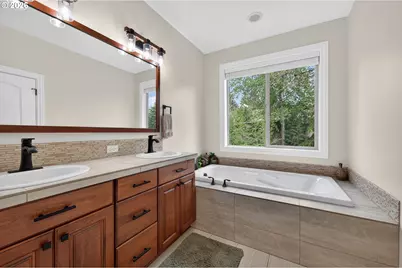 1271 SW Forest Glen Dr, McMinnville, OR 97128 - Photo 19