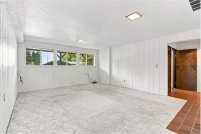2310 NW 8th Ct, Gresham, OR 97030 - Photo 27
