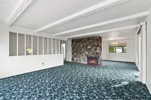 2310 NW 8th Ct, Gresham, OR 97030 - Photo 7