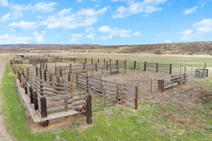 27877 Skinner Ln, Baker City, OR 97814 - Photo 9