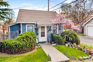 318/320 E 12th St, The Dalles, OR 97058 - Photo 9