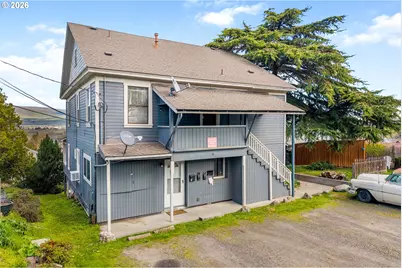 318/320 E 12th St, The Dalles, OR 97058 - Photo 5