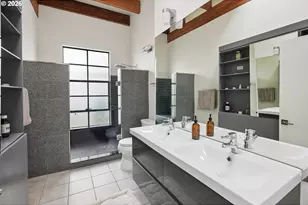 1011 NW Glisan St, Portland, OR 97209 - Photo 33
