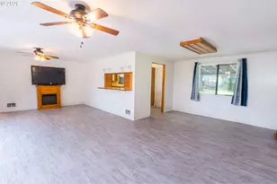 433 N 14th St, Lyons, OR 97358 - Photo 5