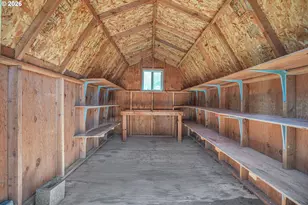 1496 S Cloverdale Rd, Kalama, WA 98625 - Photo 31