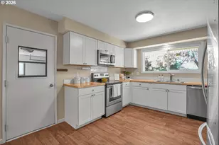 1496 S Cloverdale Rd, Kalama, WA 98625 - Photo 13