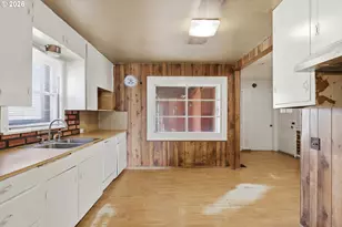 8140 SE Pleasant Home Rd, Gresham, OR 97080 - Photo 15
