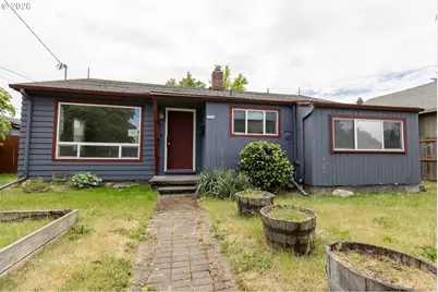 7004 SE Woodstock Blvd, Portland, OR 97206 - Photo 1