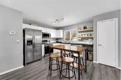 9822 NE 26th Ave, Vancouver, WA 98665 - Photo 11