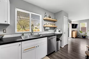 9822 NE 26th Ave, Vancouver, WA 98665 - Photo 15