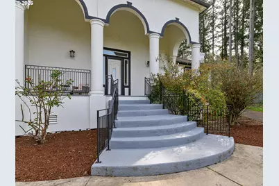 12989 SE Mountain Gate Rd, Happy Valley, OR 97086 - Photo 9