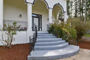 12989 SE Mountain Gate Rd, Happy Valley, OR 97086 - Photo 9