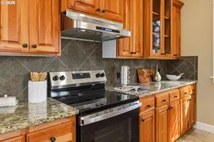 12989 SE Mountain Gate Rd, Happy Valley, OR 97086 - Photo 19